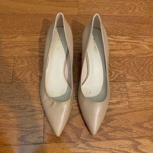Nine West Nude leather kitten heels
